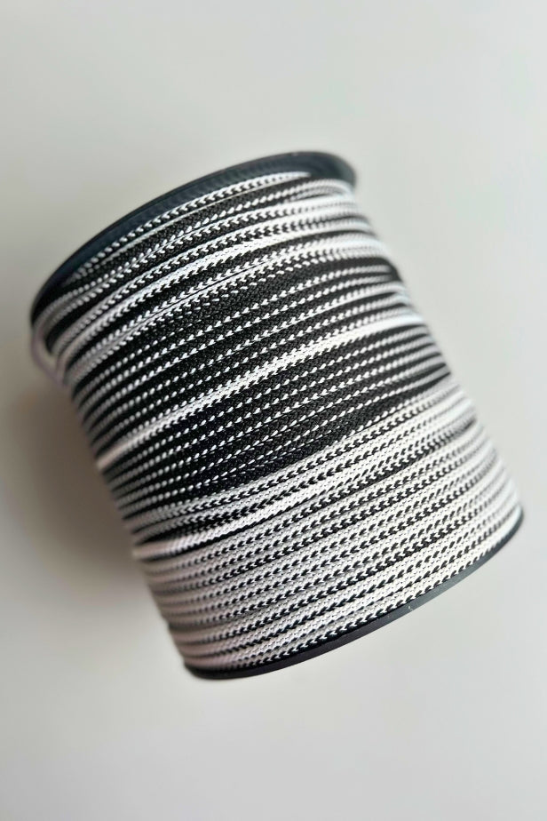 6 mm macrame cord Mix black and white