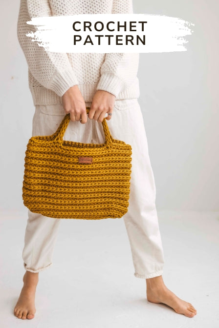 Crochet laptop bag pattern