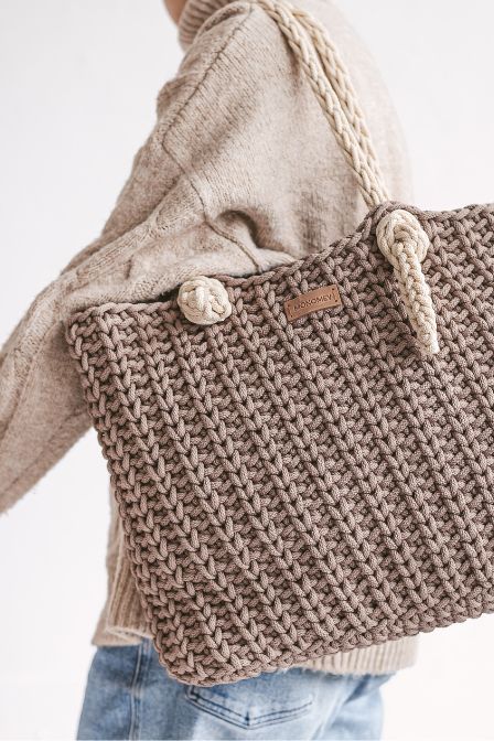 Crochet tote bag pattern