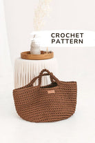 Modern crochet bag pattern