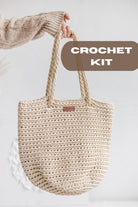 Crochet tote bag kit for beginners Lillian finished result