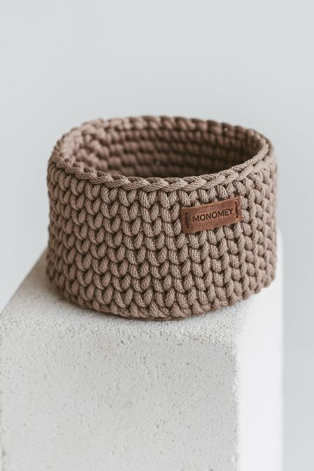 Crochet basket pattern