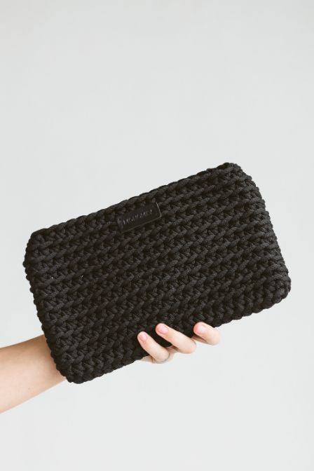 Crochet clutch