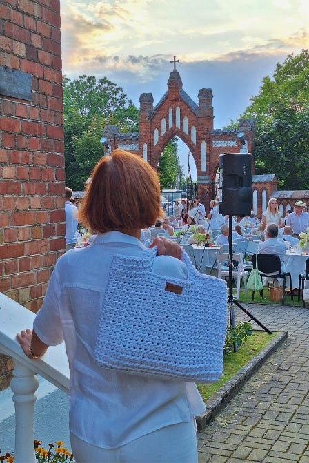 Crochet summer tote bag pattern and video tutorial