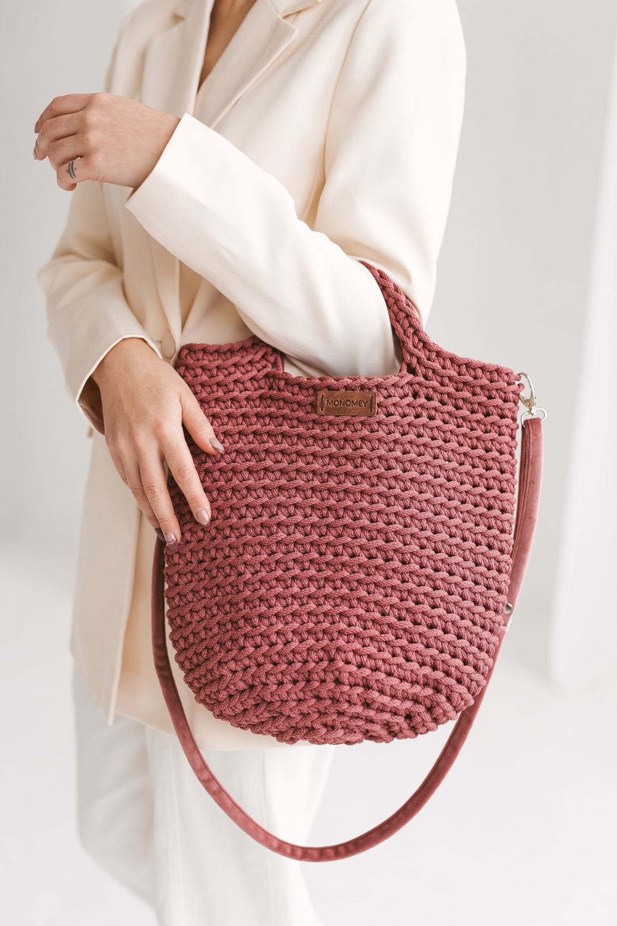 Handmade crochet bags for sale online | MonoMey Studio