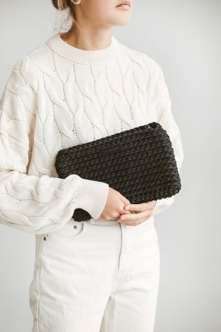 How to crochet clutches