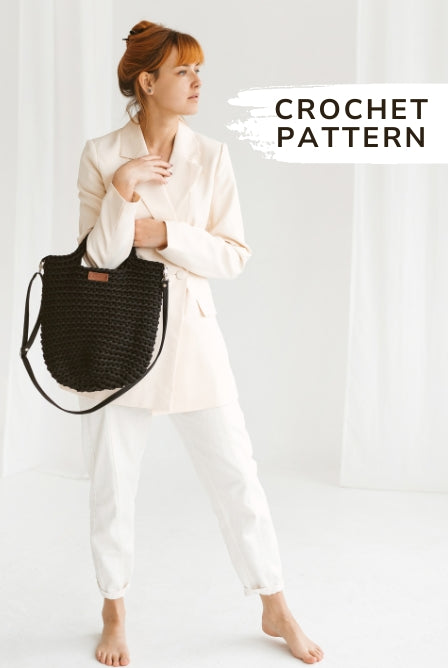 Modern crochet bag pattern Black Ally with video tutorial