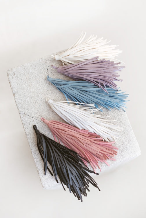 Tassels for bags