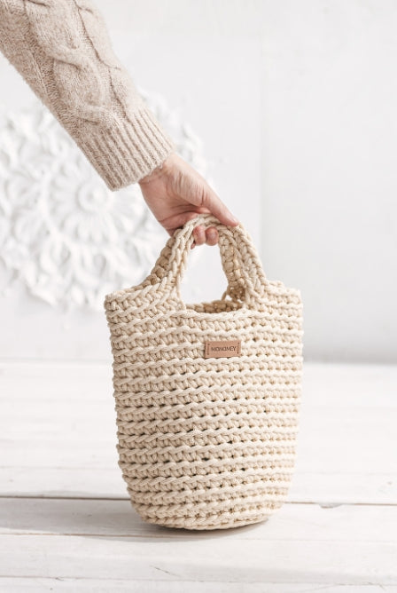 Video crochet pattern small tote bag